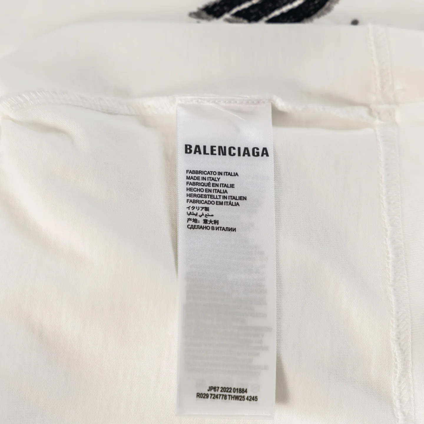 Balenciaga 26ss New Arrival T T | T ， ， ， Same Style ， 。 ， ； —— ， White ，Retro 。 ， 。 、 ， 、 ， Versatile ， 。 Size：s—xl ：Black White